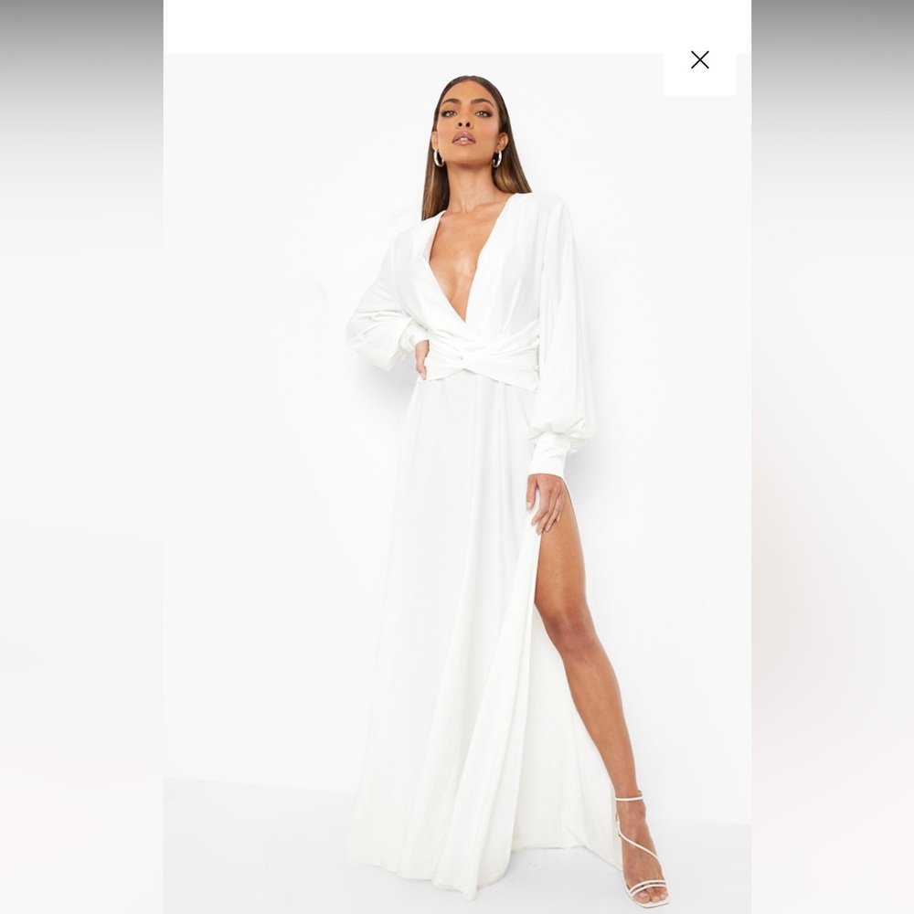 Boohoo size 12, Satin Twist Front Maxi Bridesmaid Dress